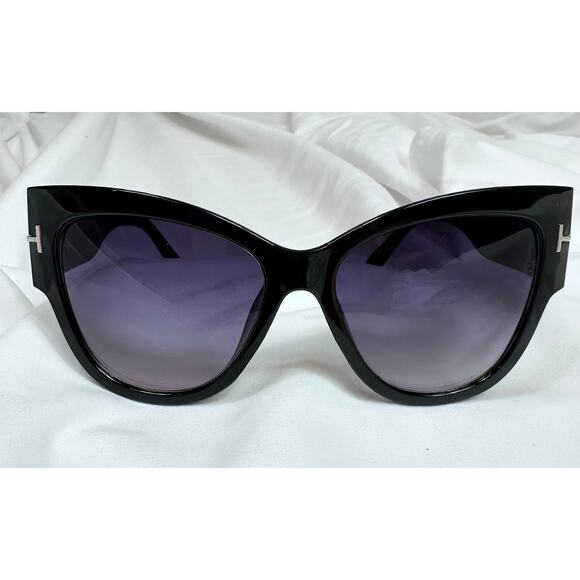 Chic Blue Light Blocking Cat Eye Retro Sunglasses Gradient Lenses - Picture 1 of 6